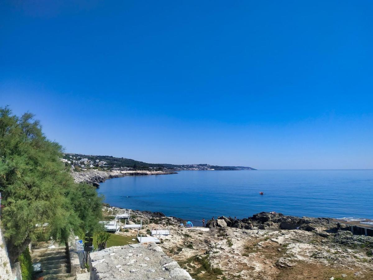 Villa Marina Di Andrano - Alisso, Casa Vista Mare Con Parcheggio Privato E Wifi Exterior foto
