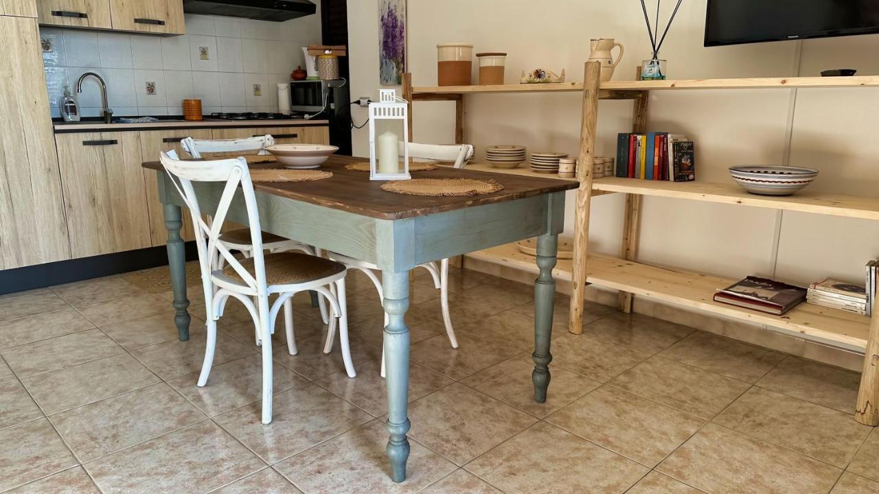 Villa Marina Di Andrano - Alisso, Casa Vista Mare Con Parcheggio Privato E Wifi Exterior foto